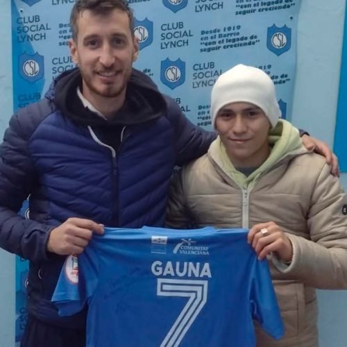 La historia de Luciano Gauna: de jugar en las calles del Social Lynch a vivir en España